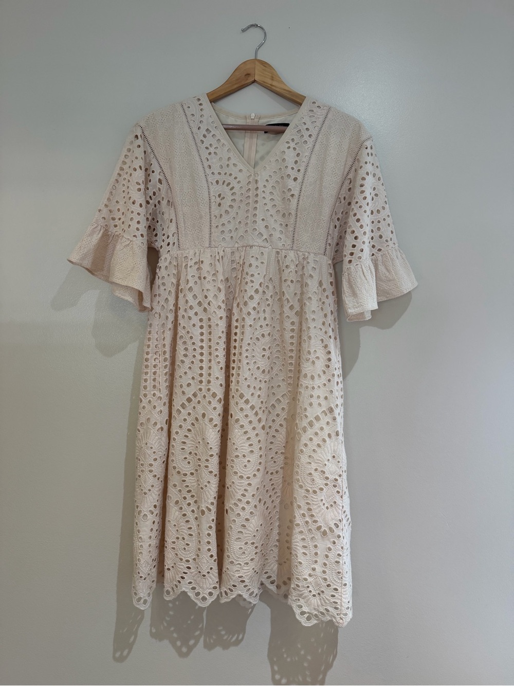 ROOLEE Falling for You Eyelet Dress Midi in Cream lined boho Size XS - Picture 2 of 14